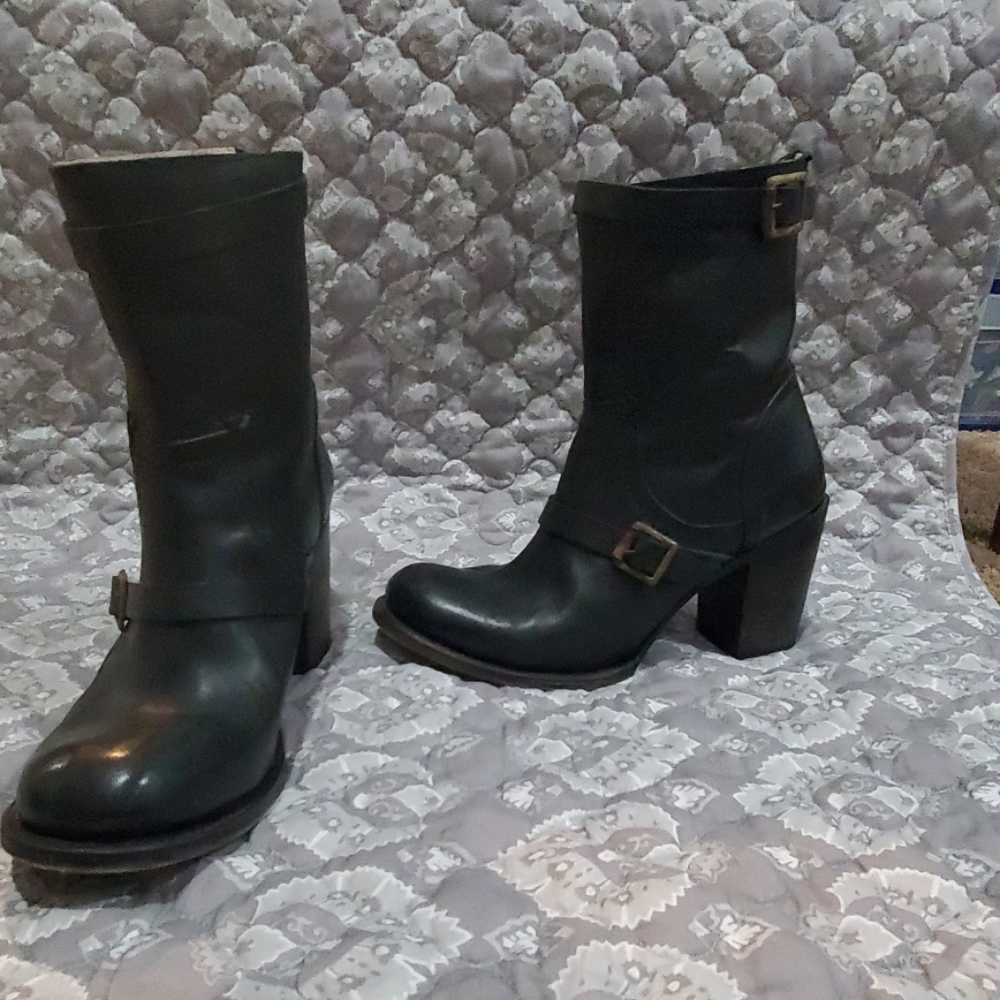 Freebird Boots